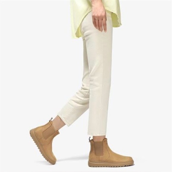 Women's Slip On Chelsea Ankle Boots Size 9 - Picture 9 of 12